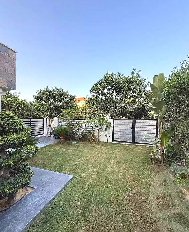 2 BR Townhouse in Hyde Park, photo 13 of 13