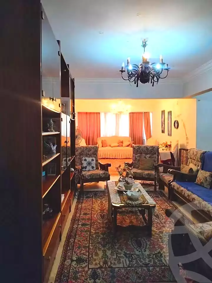 https://aqarmap.com.eg/ar/listing/7223602-for-sale-cairo-el-haram-shareaa-khatem-el-morsalen