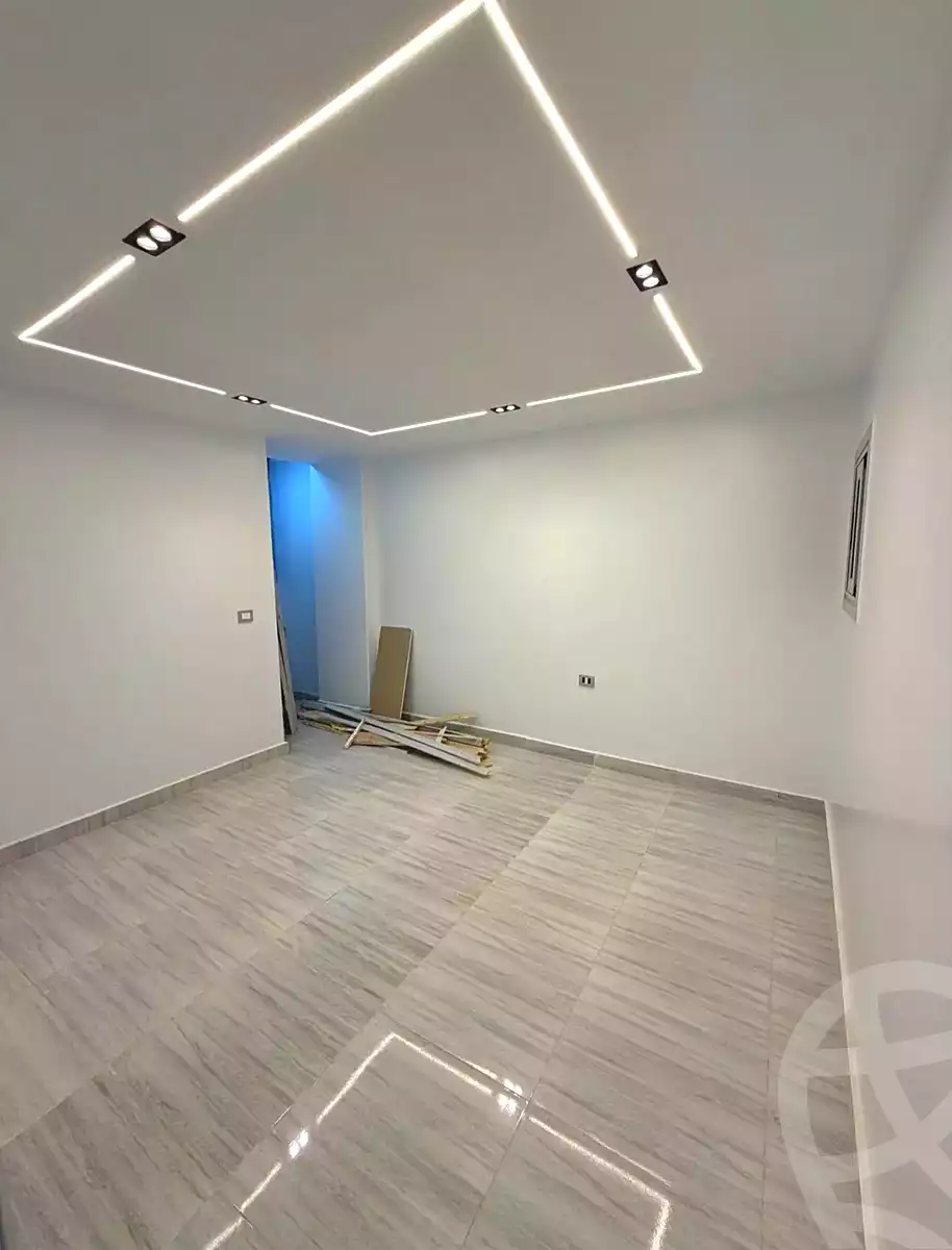 https://aqarmap.com.eg/ar/listing/7223890-for-sale-alexandria-al-agamy-lbytsh-bianchiii-el-bashwat-st