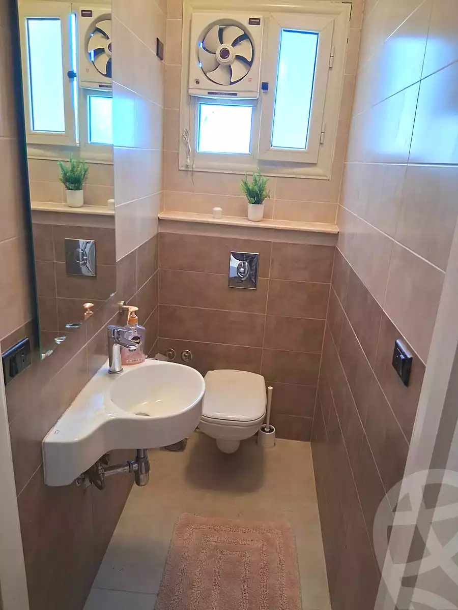 https://aqarmap.com.eg/en/listing/7223941-for-sale-cairo-new-cairo-compounds-zohour-life-compound
