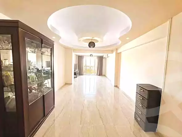https://aqarmap.com.eg/ar/listing/7223985-for-sale-cairo-helwan-zou-el-fekar-basha-st