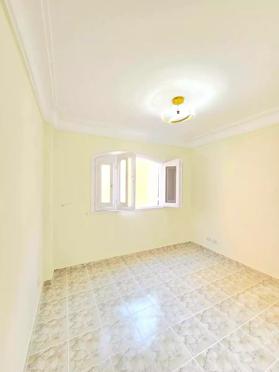 https://aqarmap.com.eg/ar/listing/7224166-for-sale-alexandria-al-agamy-shataa-el-nakheel