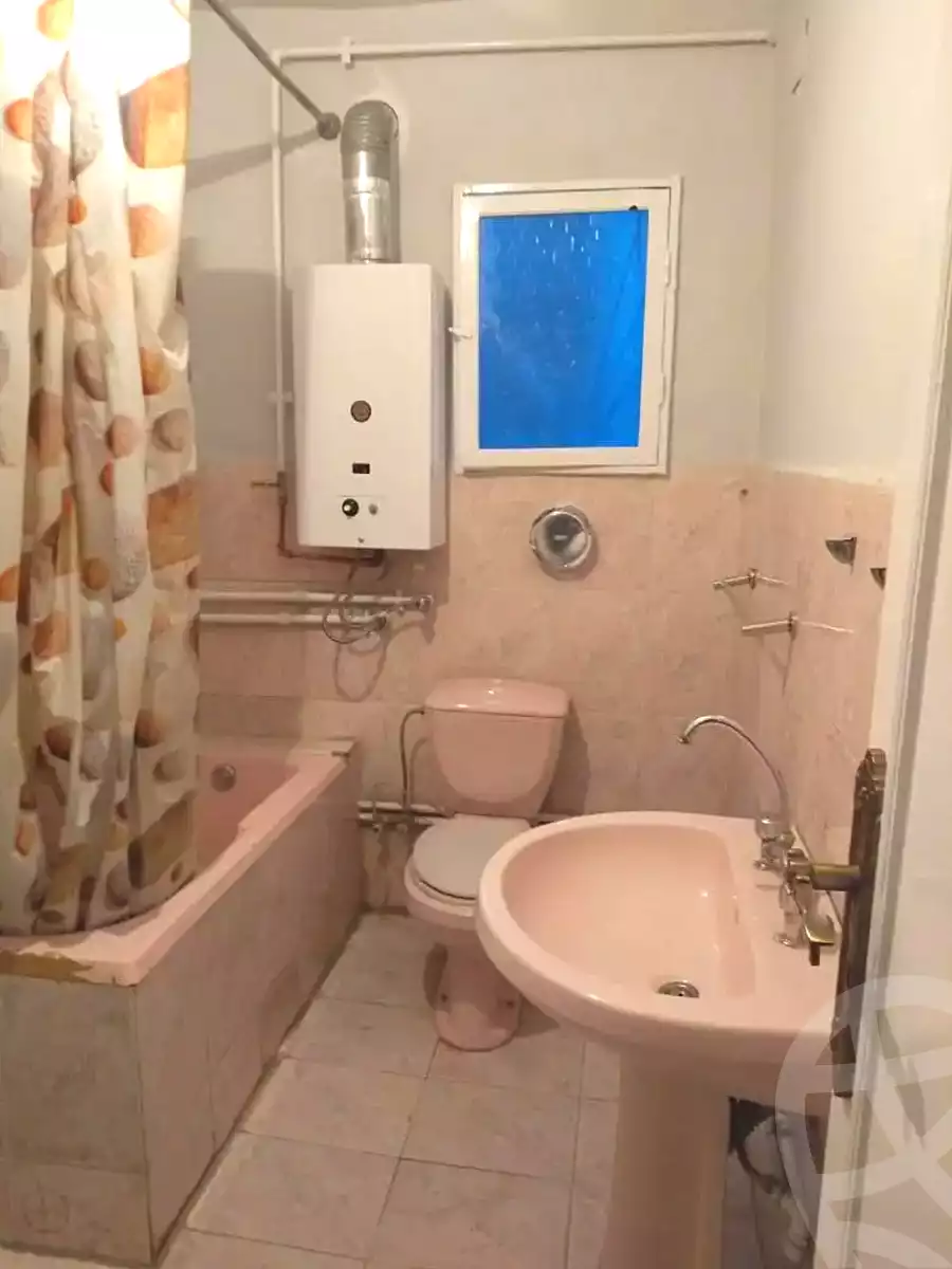 https://aqarmap.com.eg/en/listing/7224204-for-sale-cairo-ain-shams-al-wehda-al-arabeya-st