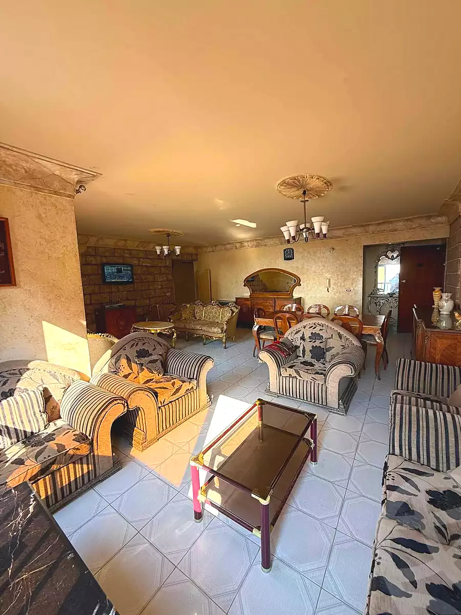 https://aqarmap.com.eg/ar/listing/7224236-for-sale-alexandria-el-asafra-l-sfr-bhry