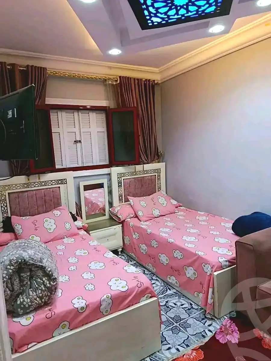 https://aqarmap.com.eg/ar/listing/7224283-for-sale-alexandria-el-asafra-shr-45