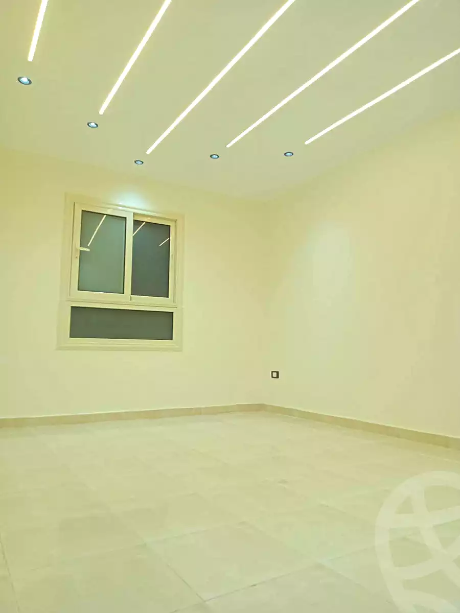 https://aqarmap.com.eg/ar/listing/7224300-for-sale-alexandria-al-agamy-el-hanouvel