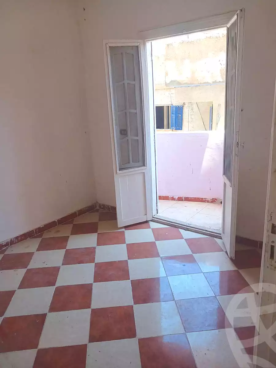 https://aqarmap.com.eg/ar/listing/7224317-for-sale-alexandria-al-agamy-el-hanouvel