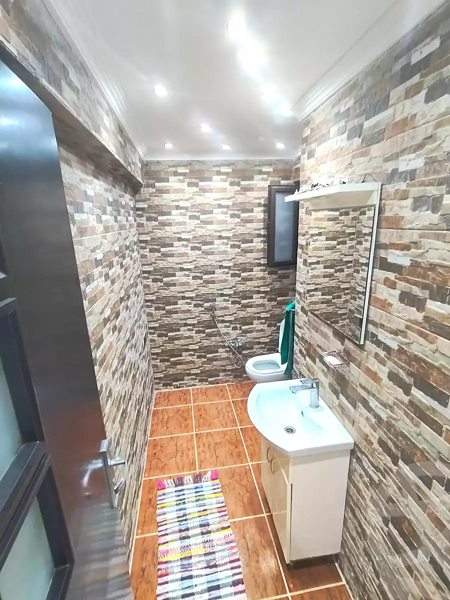 https://aqarmap.com.eg/ar/listing/7224362-for-sale-alexandria-sydy-bshr-sydy-bshr-bhry-shr-mhmwd-l-yswy