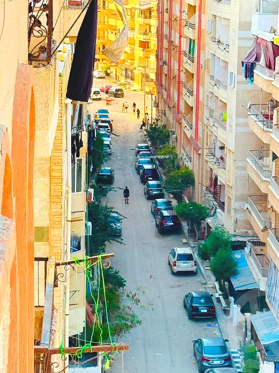 https://aqarmap.com.eg/ar/listing/7224572-for-sale-alexandria-al-agamy-shataa-el-nakheel