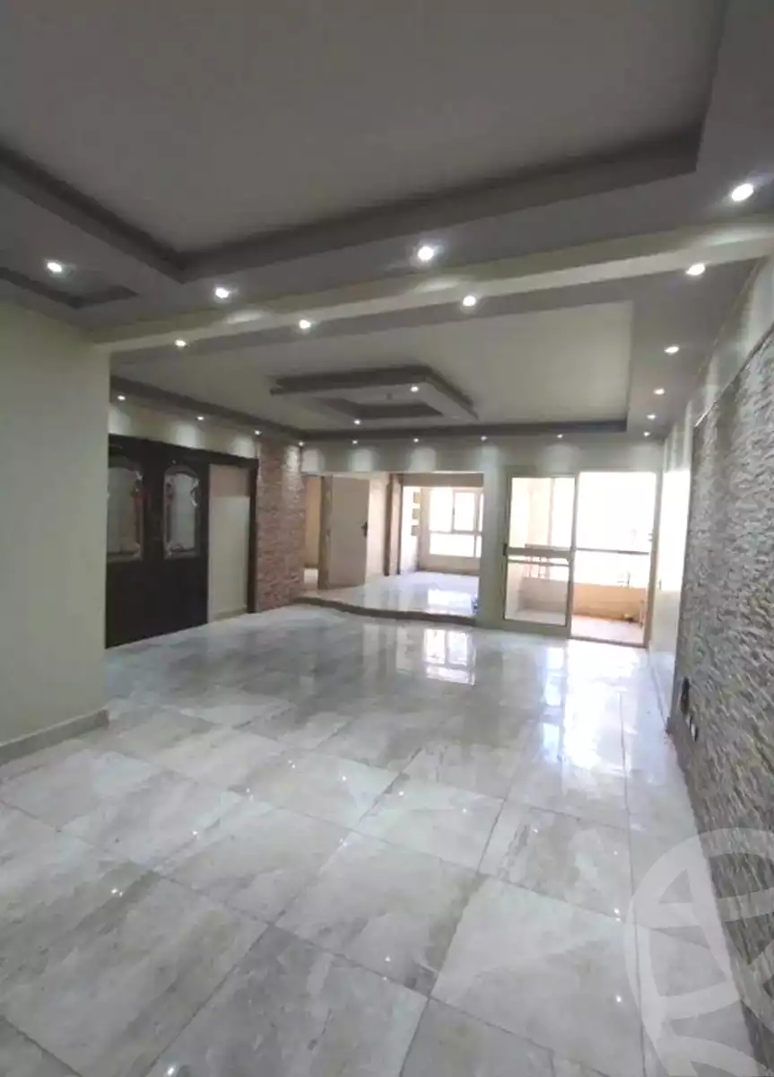 https://aqarmap.com.eg/en/listing/7224689-for-rent-alexandria-moharram-bey