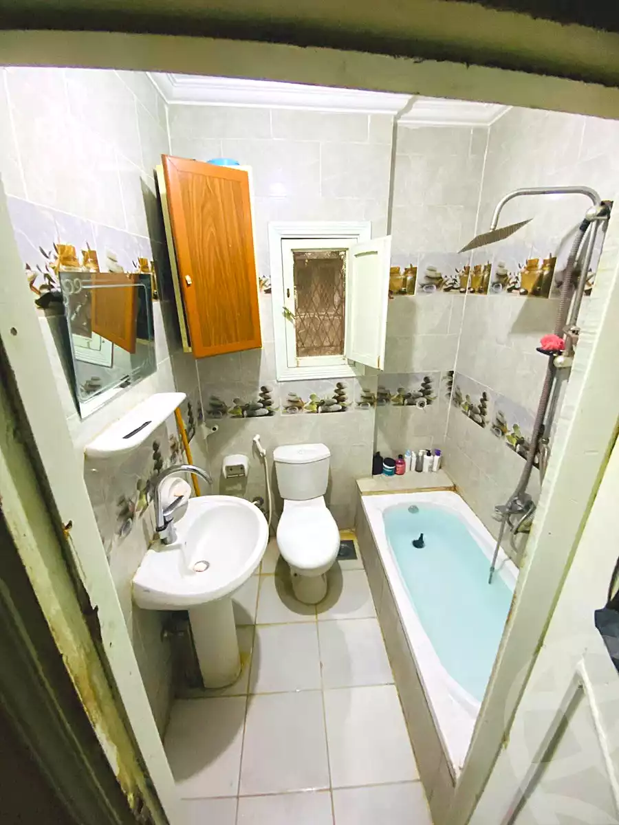 https://aqarmap.com.eg/ar/listing/7224776-for-sale-alexandria-al-agamy-el-hanouvel