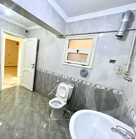 https://aqarmap.com.eg/ar/listing/7224810-for-rent-cairo-mokattam-lhdb-l-ly-diplomats-neighborhood -al-ahram-st