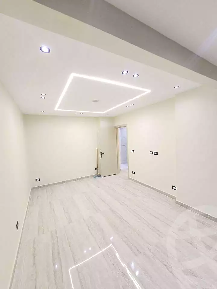 https://aqarmap.com.eg/ar/listing/7225090-for-sale-alexandria-sydy-bshr-sydy-bshr-bhry-gamal-abd-el-nasir-st