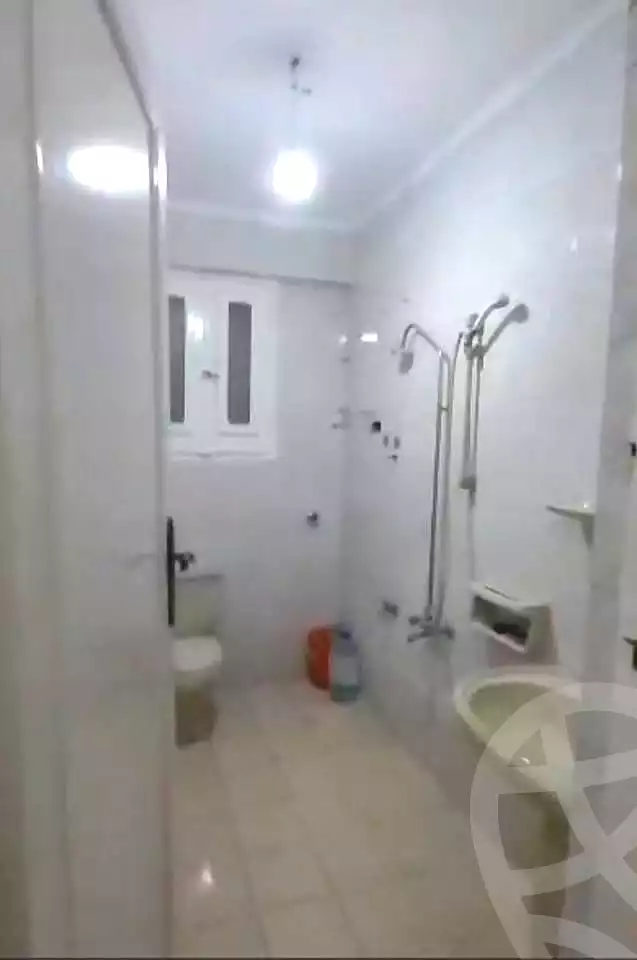https://aqarmap.com.eg/ar/listing/7225100-for-sale-alexandria-al-agamy-lbytsh-el-hay-st