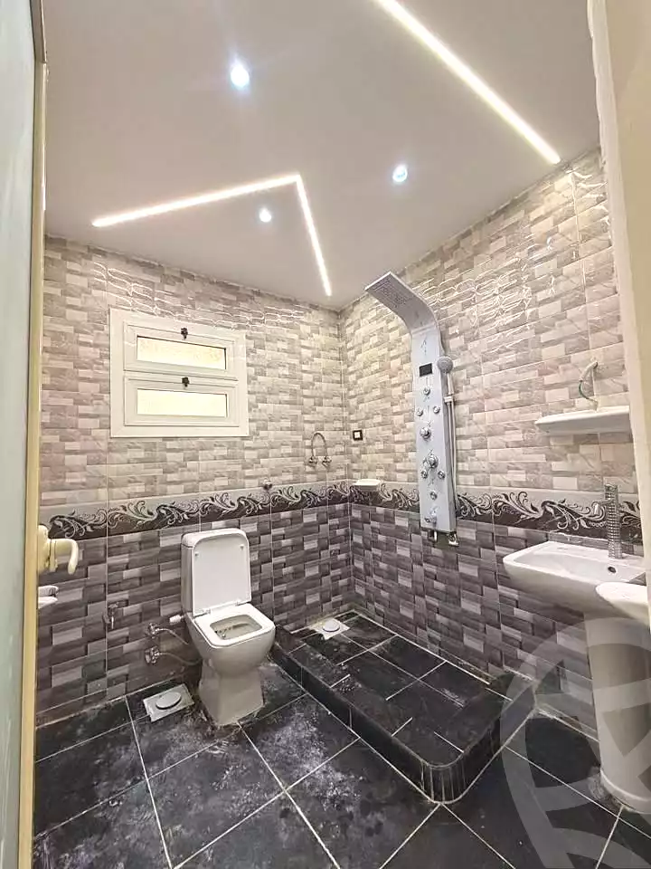 https://aqarmap.com.eg/en/listing/7225163-for-sale-alexandria-lsywf-el-falki