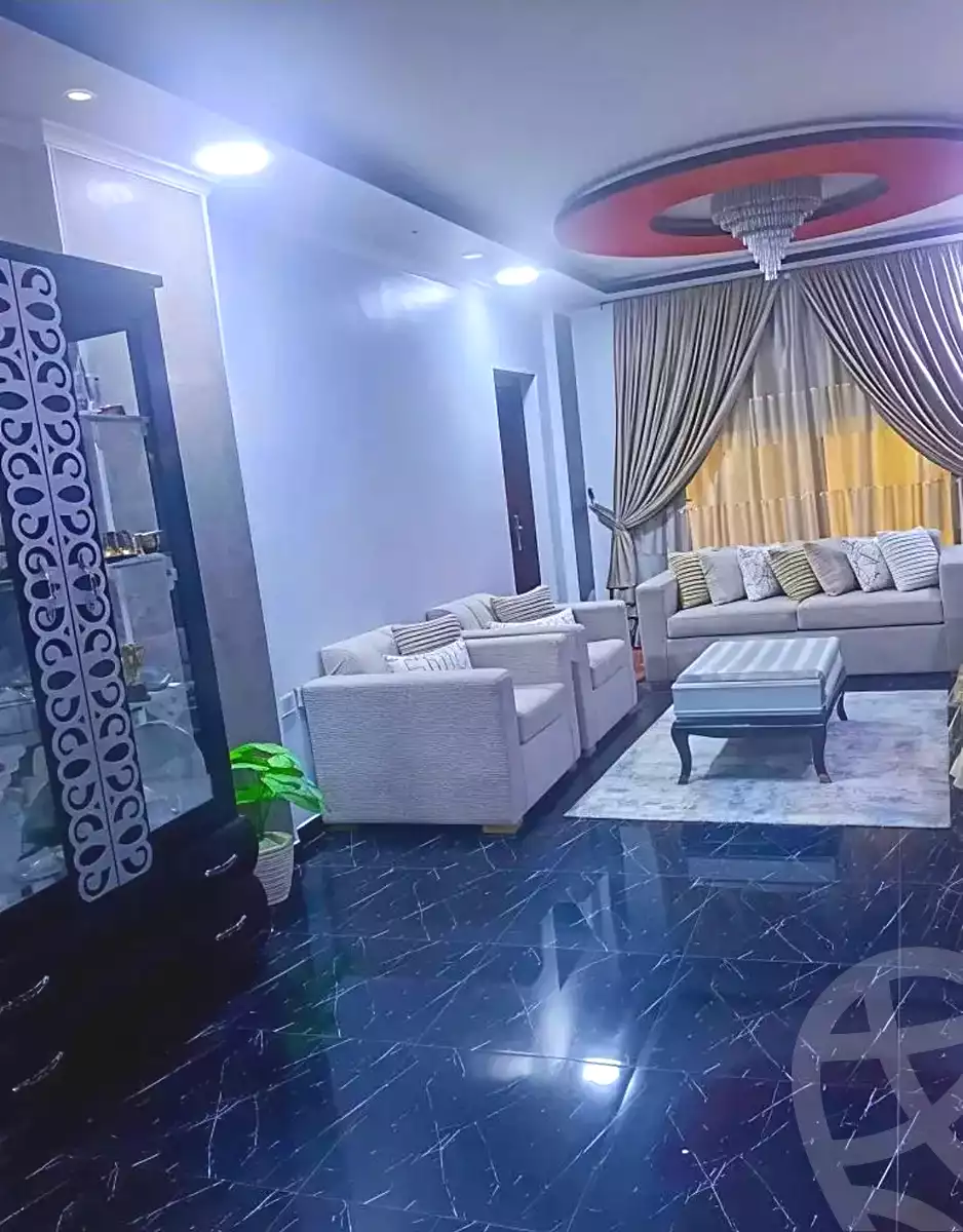 https://aqarmap.com.eg/ar/listing/7225547-for-sale-cairo-helwan-kwrnysh-hlwn