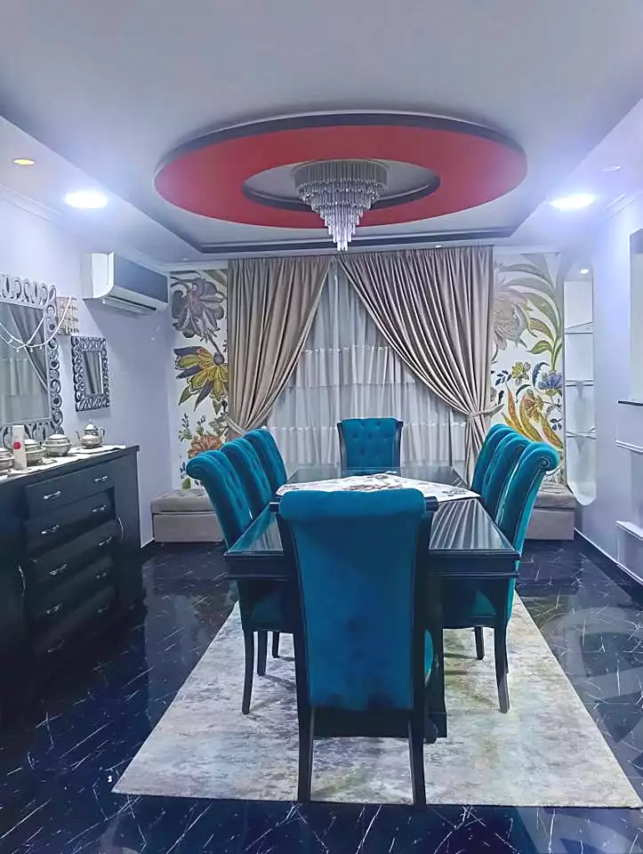 https://aqarmap.com.eg/en/listing/7225618-for-sale-cairo-helwan-hadayek-helwan-nile-corniche-st