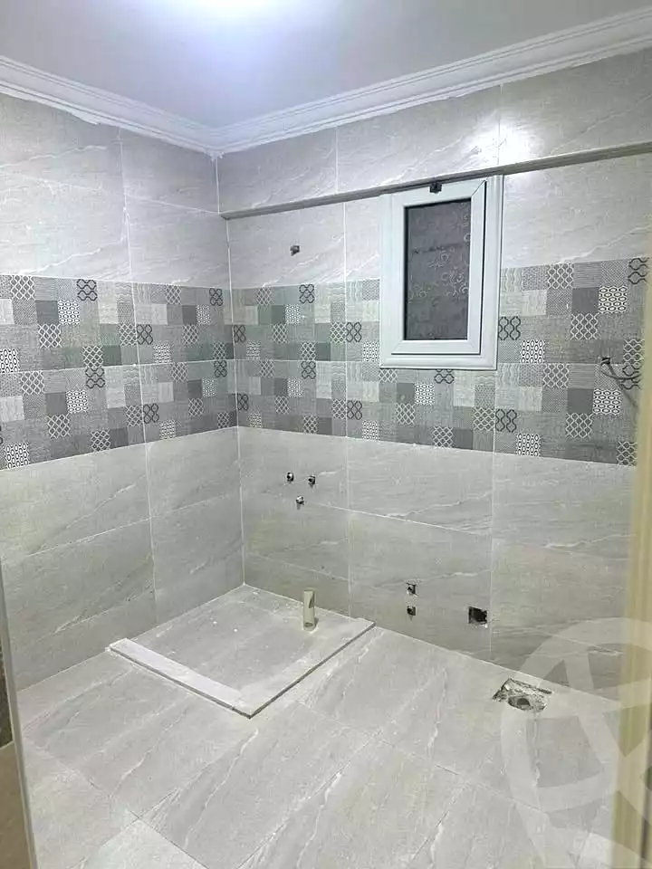 https://aqarmap.com.eg/ar/listing/7225689-for-sale-alexandria-al-agamy-el-hanouvel-radwan-st