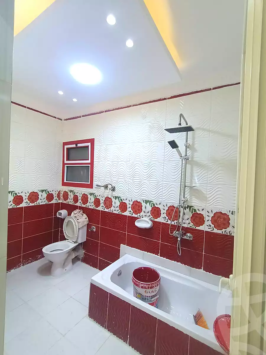 https://aqarmap.com.eg/ar/listing/7225930-for-rent-alexandria-al-agamy-el-hanouvel-kasr-al-quiri-st-1