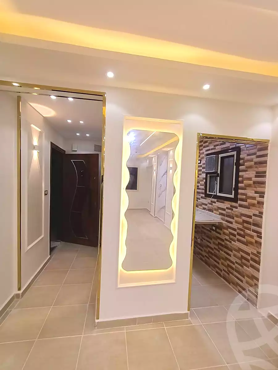 https://aqarmap.com.eg/ar/listing/7225930-for-rent-alexandria-al-agamy-el-hanouvel-kasr-al-quiri-st-1