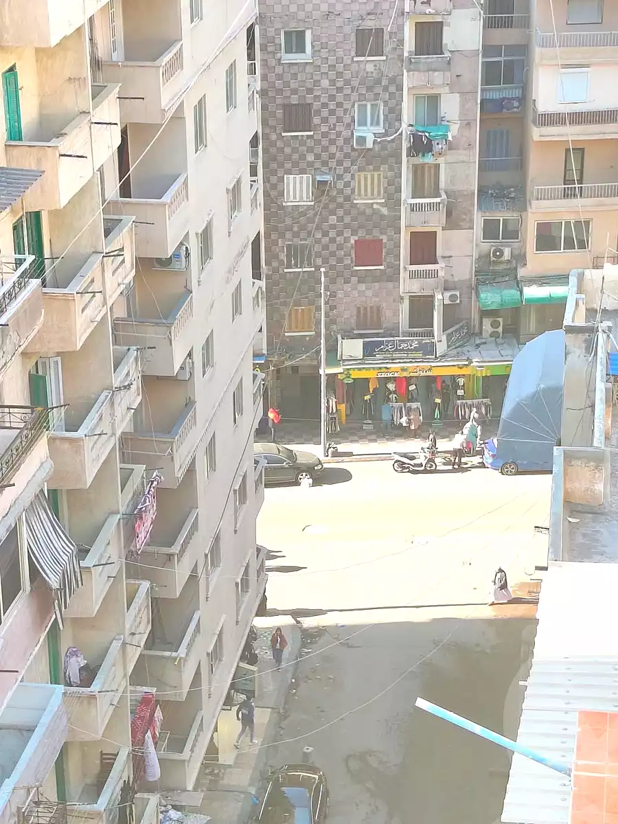 https://aqarmap.com.eg/en/listing/7225940-for-sale-alexandria-sydy-bshr-sydy-bshr-bhry-shr-mhmwd-l-yswy