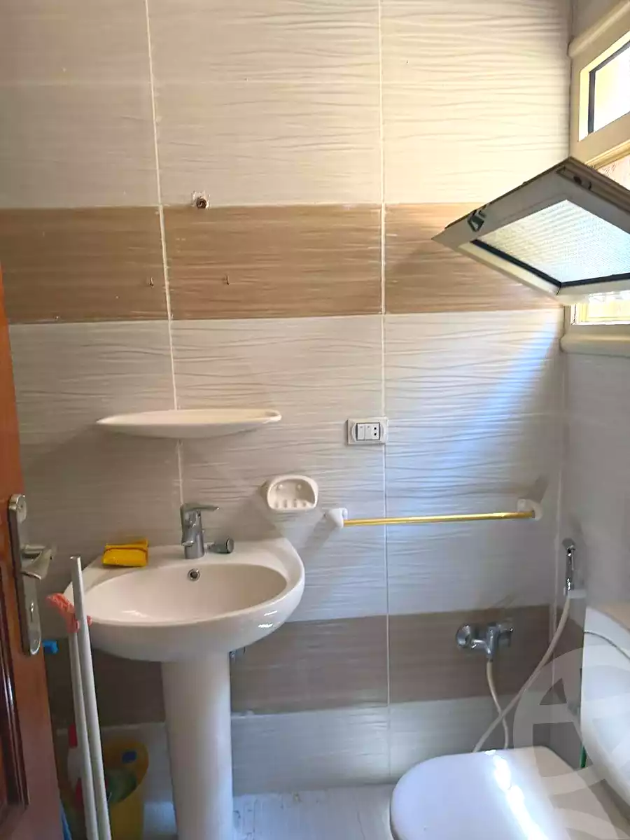 https://aqarmap.com.eg/ar/listing/7225987-for-rent-cairo-new-cairo-ganob-el-akadamiya-south-academy-a-abo-zarr-el-ghifari-st