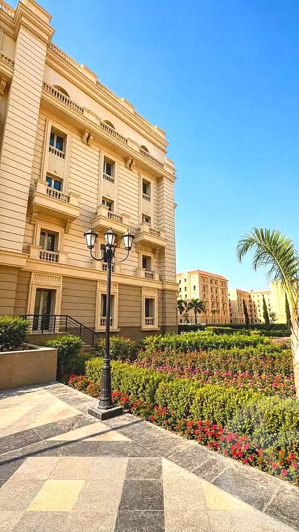 https://aqarmap.com.eg/en/listing/7226016-for-sale-cairo-new-administrative-capital-r5-garden-city-compound-city-edge