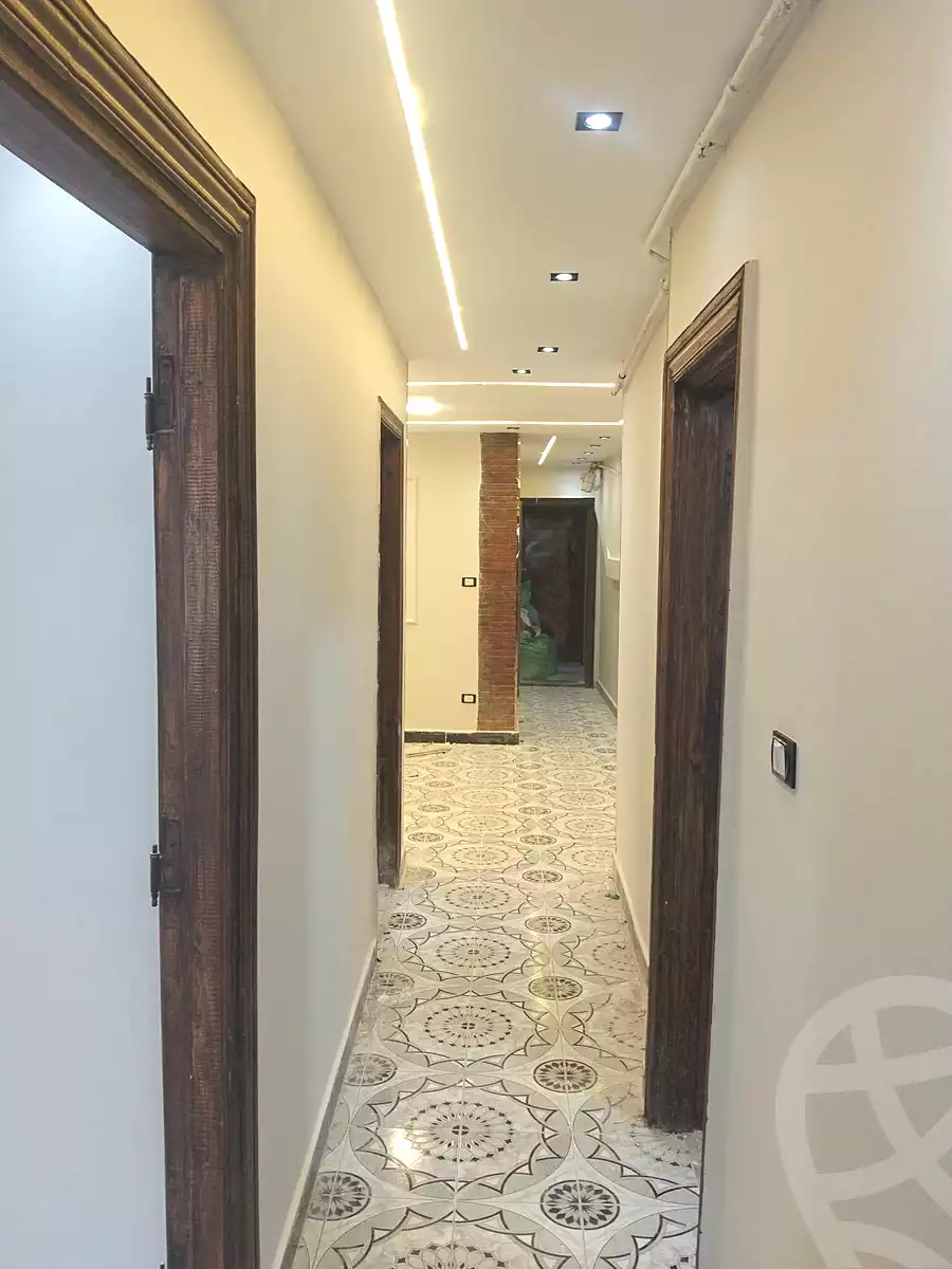 https://aqarmap.com.eg/ar/listing/7226142-for-sale-alexandria-al-agamy-lbytsh-el-saleheen-mosque-st