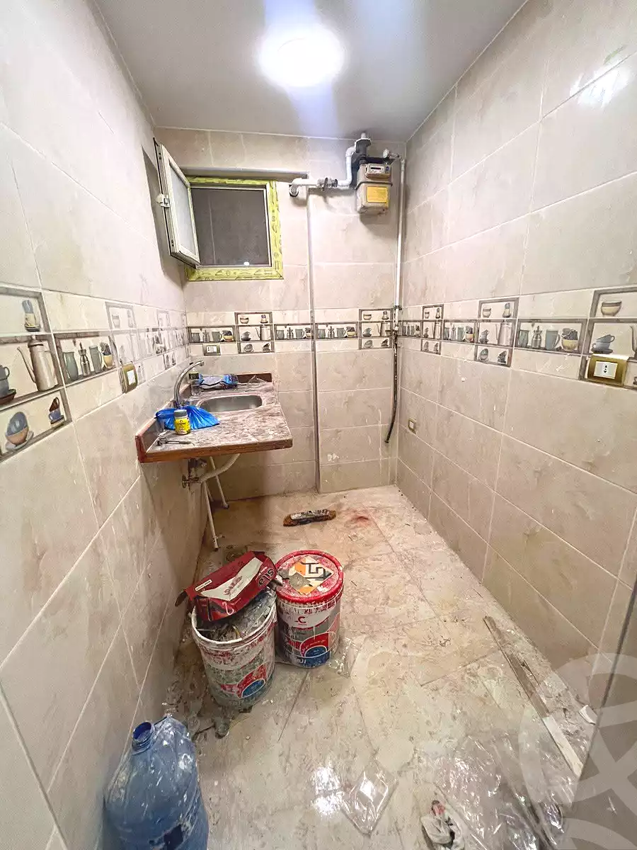https://aqarmap.com.eg/ar/listing/7226240-for-sale-alexandria-lsywf-el-seyouf-bahri