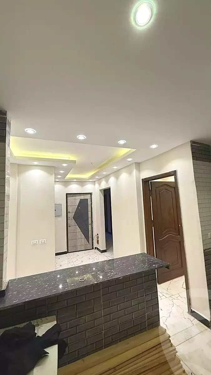 https://aqarmap.com.eg/ar/listing/7226264-for-sale-cairo-6th-of-october-el-ahyaa-neighborhood-3rd-al-hay-al-thalith-st