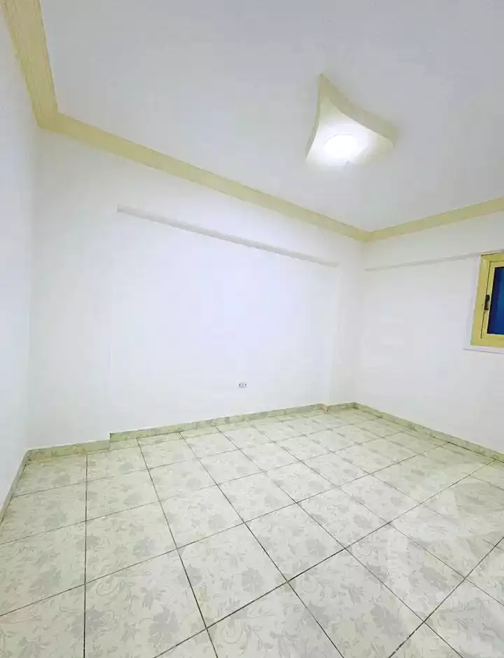 https://aqarmap.com.eg/ar/listing/7226342-for-sale-alexandria-al-agamy-shataa-el-nakheel