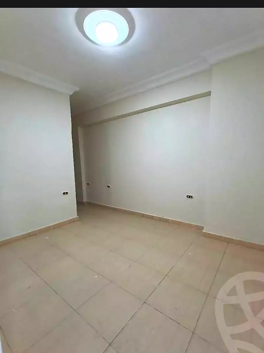 https://aqarmap.com.eg/ar/listing/7226406-for-sale-alexandria-sydy-bshr-sydy-bshr-bhry-gamal-abd-el-nasir-st