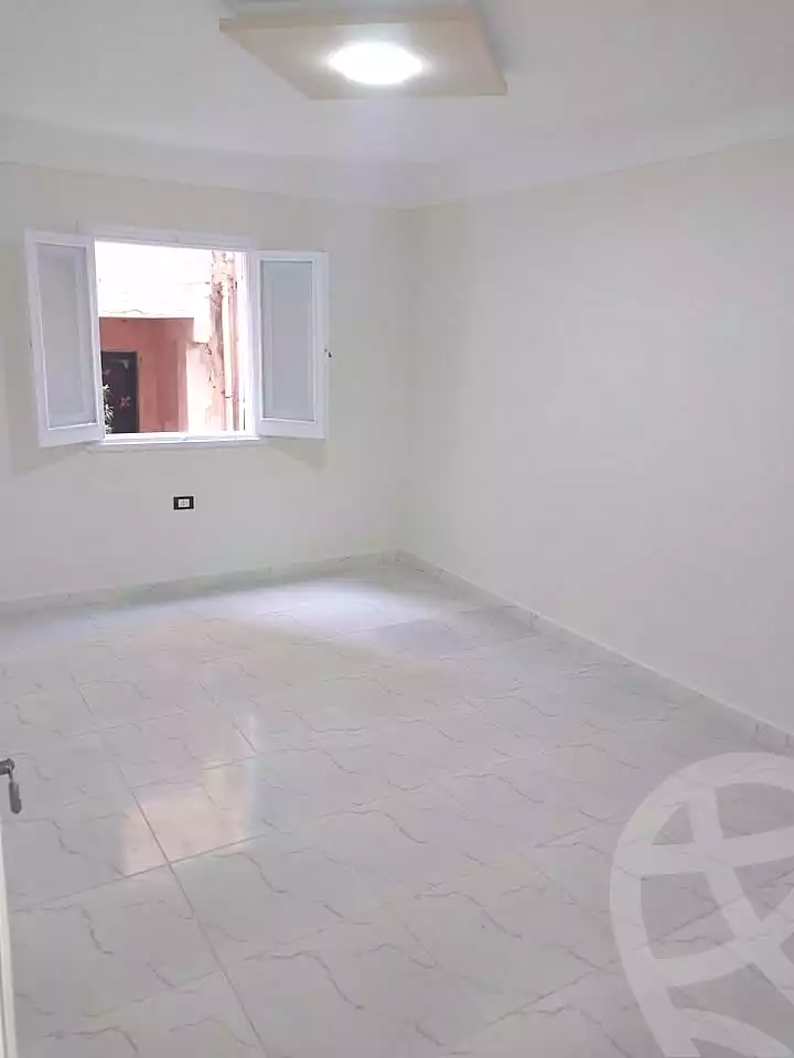 https://aqarmap.com.eg/ar/listing/7226436-for-sale-alexandria-al-agamy-el-hanouvel
