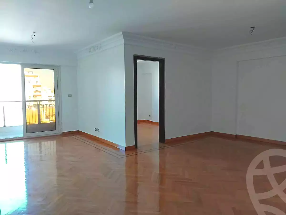 https://aqarmap.com.eg/en/listing/7226481-for-rent-alexandria-camp-cesar