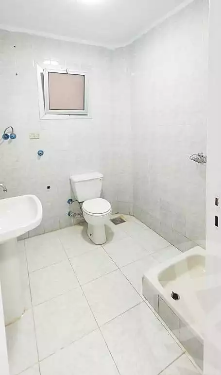 https://aqarmap.com.eg/ar/listing/7226557-for-sale-alexandria-al-agamy-shataa-el-nakheel