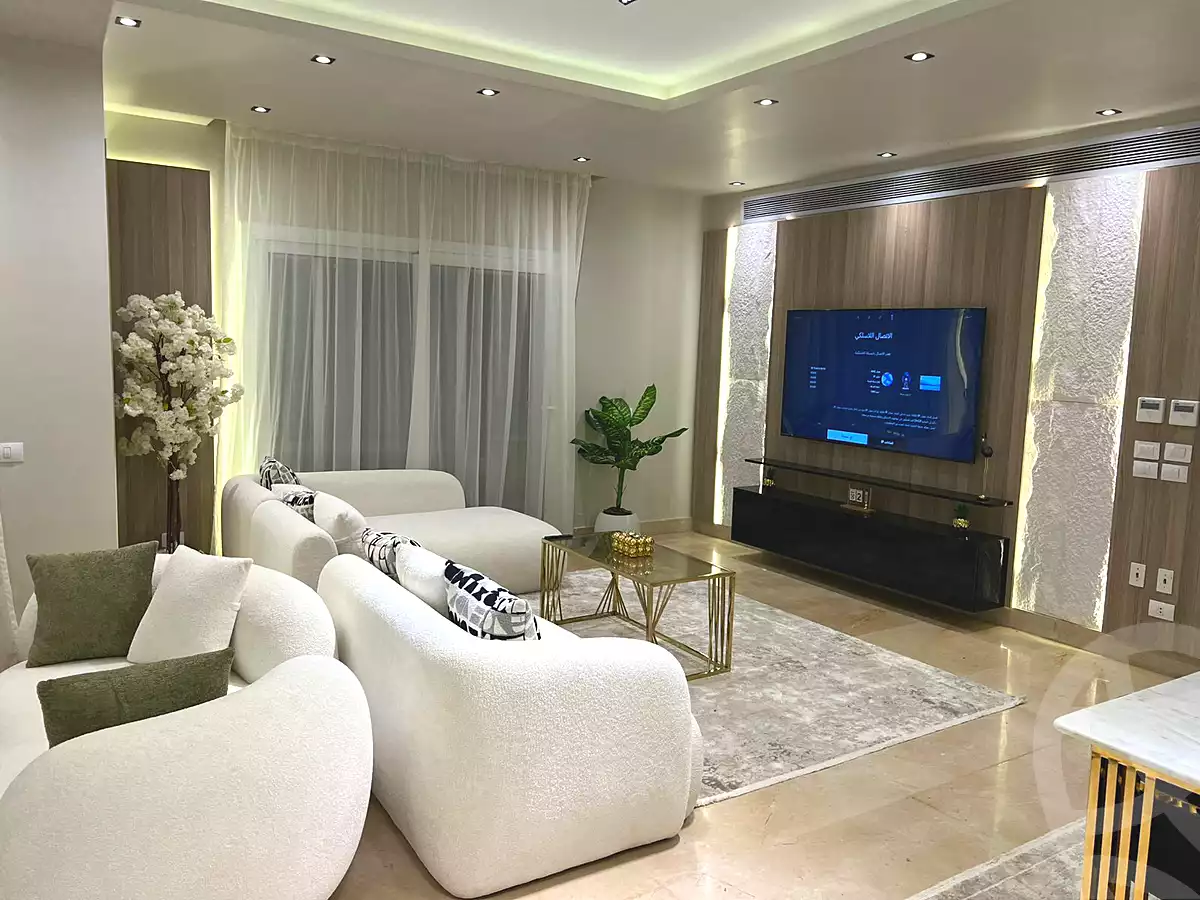 https://aqarmap.com.eg/en/listing/7226632-for-rent-cairo-new-cairo-compounds-hyde-park