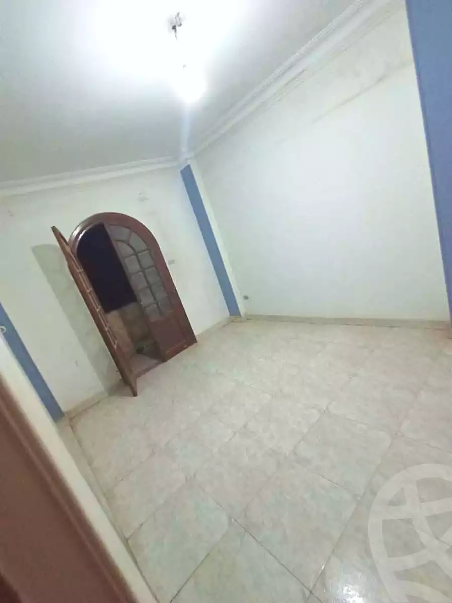 https://aqarmap.com.eg/ar/listing/7226710-for-sale-cairo-helwan-helwan-el-sharkeya-thabit-basha-st