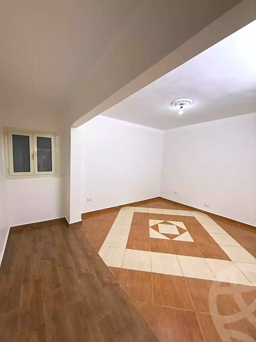 https://aqarmap.com.eg/ar/listing/7226720-for-sale-alexandria-el-asafra-l-sfr-bhry