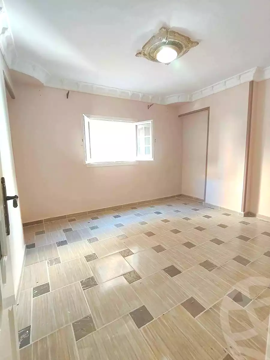 https://aqarmap.com.eg/ar/listing/7226775-for-sale-alexandria-el-mandara-alex-el-mandara-bahri-sidi-kamal-st