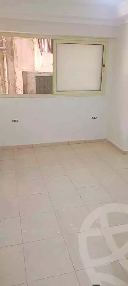 https://aqarmap.com.eg/ar/listing/7226809-for-sale-alexandria-sydy-bshr-sydy-bshr-bhry-gamal-abd-el-nasir-st