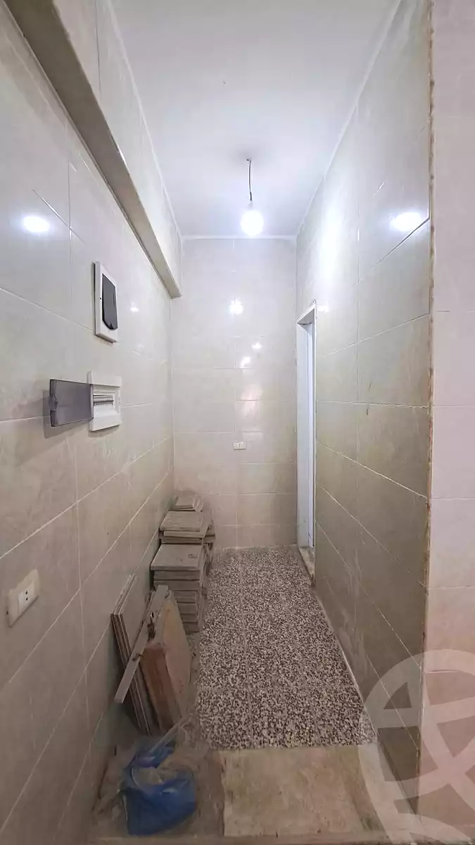 https://aqarmap.com.eg/en/listing/7226814-for-rent-alexandria-moharram-bey-grin-st