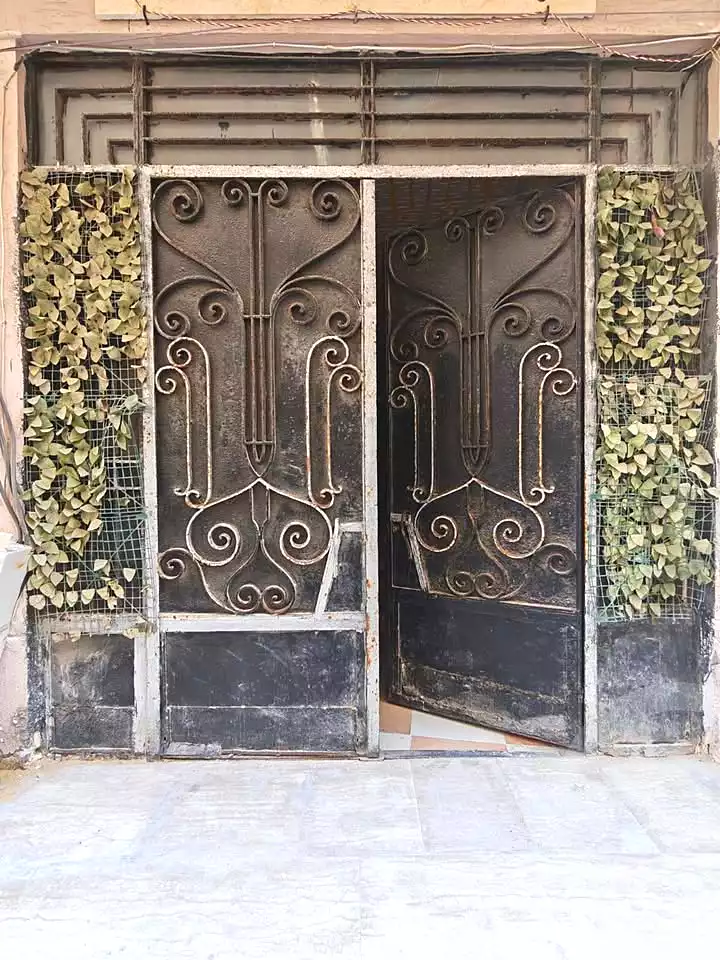 https://aqarmap.com.eg/ar/listing/7226826-for-sale-alexandria-al-agamy-el-hanouvel-el-zahraa-city-st