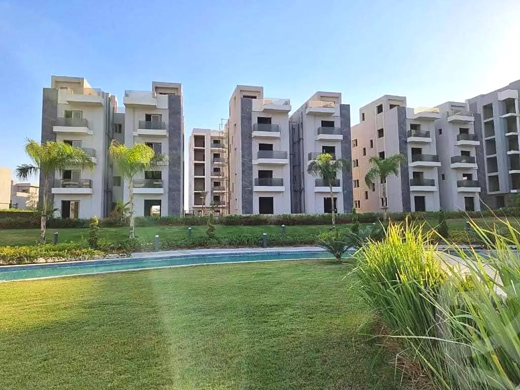 https://aqarmap.com.eg/ar/listing/7226945-for-sale-cairo-6th-of-october-hadaeq-october-compounds-sun-capital