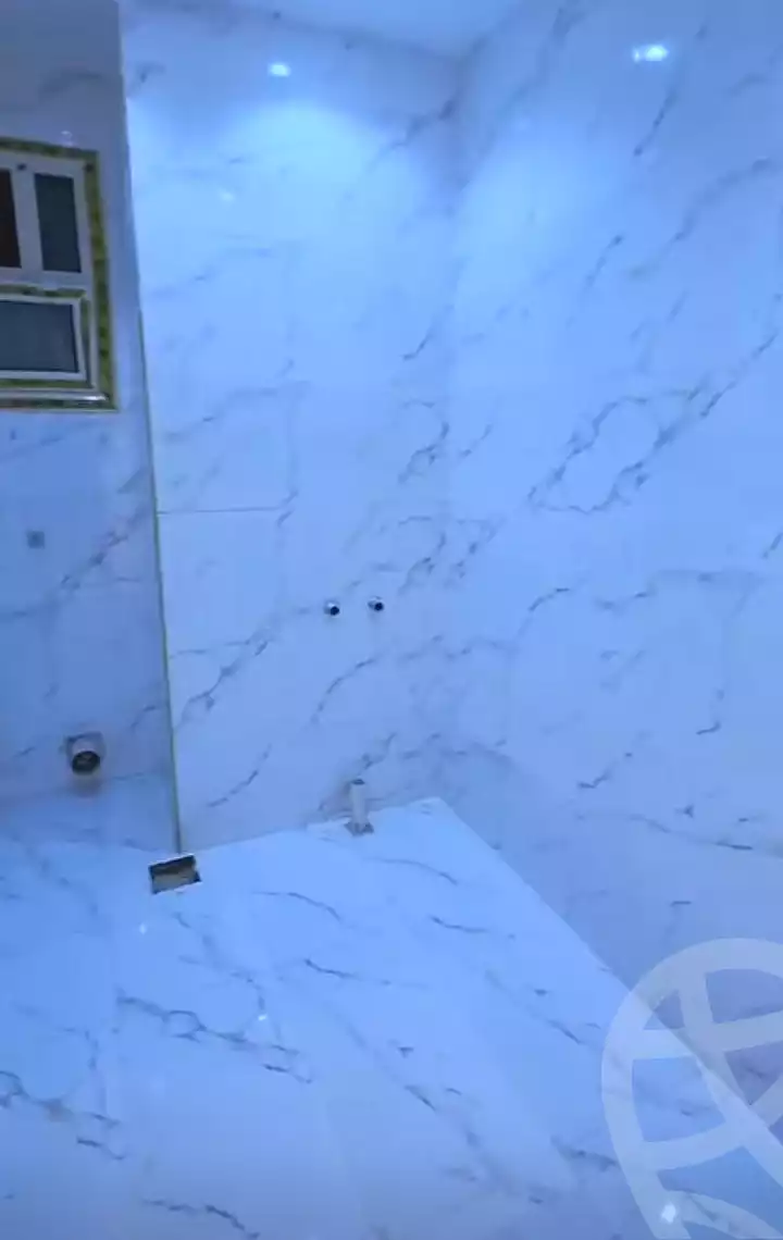 https://aqarmap.com.eg/ar/listing/7227088-for-sale-alexandria-sydy-bshr-sydy-bshr-bhry-street-17