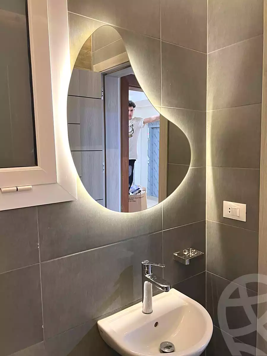 https://aqarmap.com.eg/en/listing/7227128-for-rent-cairo-new-cairo-compounds-hyde-park-centre-ville-hyde-park