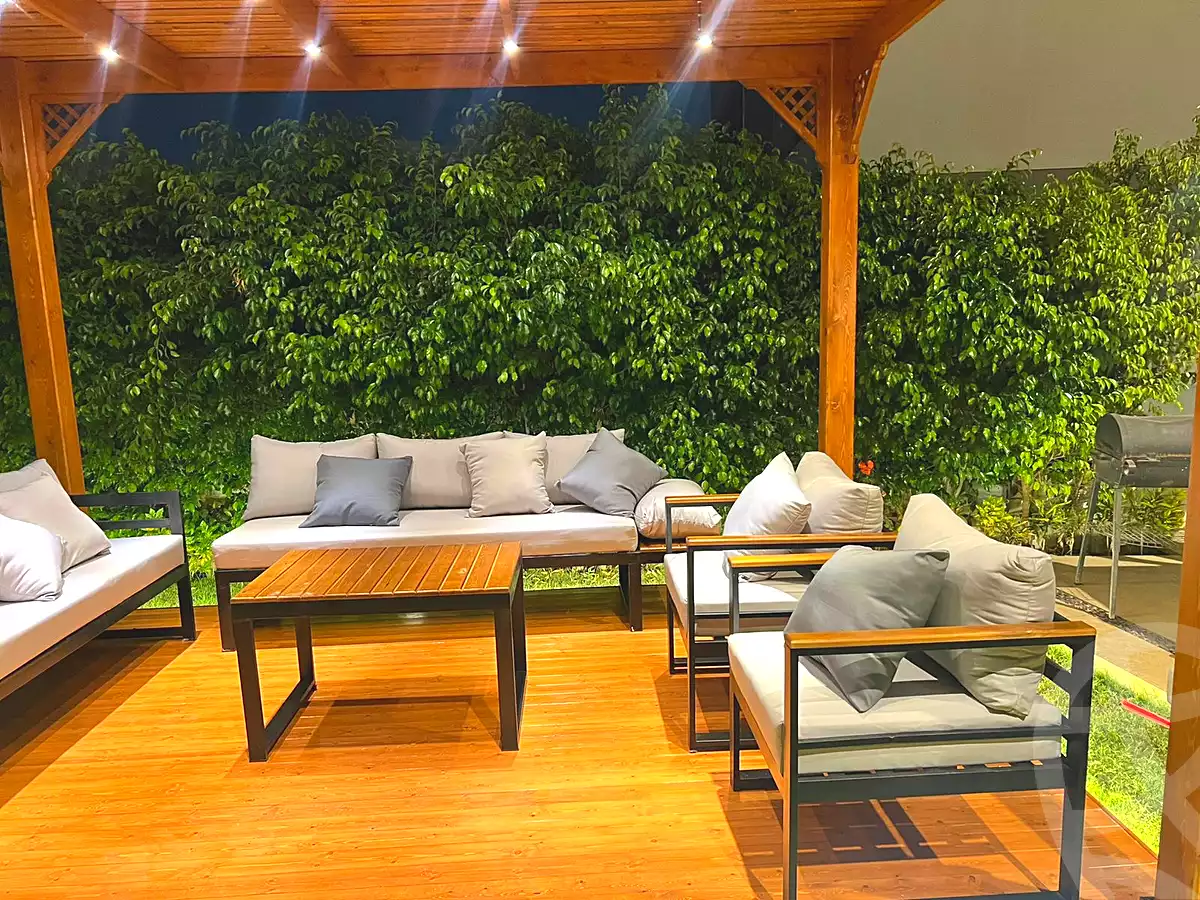 https://aqarmap.com.eg/en/listing/7227178-for-rent-cairo-new-cairo-compounds-hyde-park-centre-ville-hyde-park