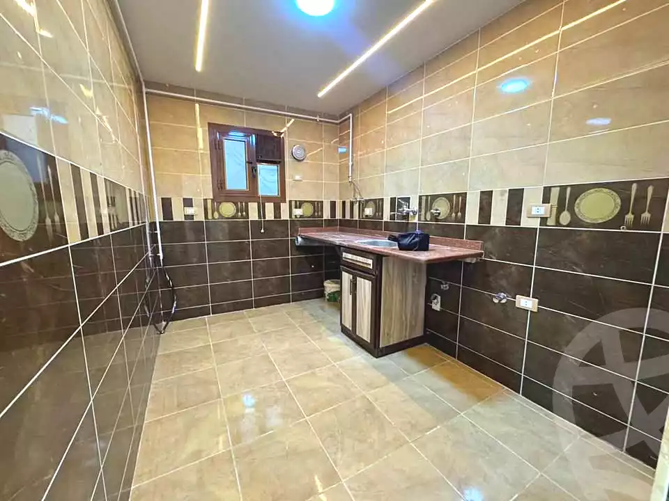 https://aqarmap.com.eg/ar/listing/7227250-for-sale-alexandria-sydy-bshr-sydy-bshr-bhry-shr-mhmwd-l-yswy