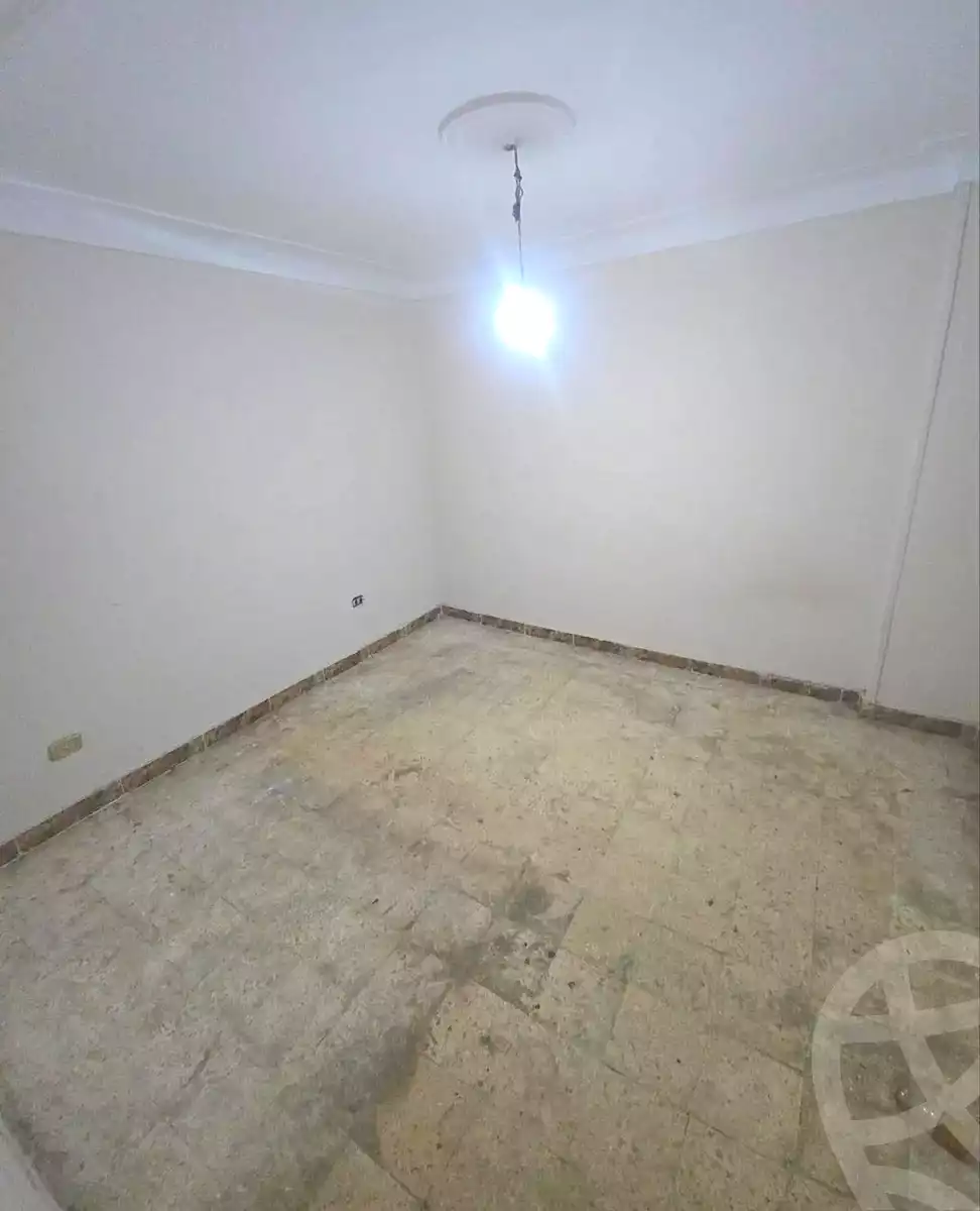 https://aqarmap.com.eg/ar/listing/7227458-for-sale-alexandria-lsywf-el-falki-street-16-el-eslah