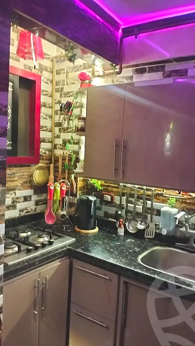 https://aqarmap.com.eg/en/listing/7227624-for-sale-alexandria-al-agamy-el-hanouvel-radwan-st