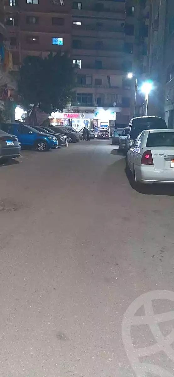 https://aqarmap.com.eg/ar/listing/7227792-for-rent-cairo-hadayek-el-koba-wali-al-ahd-st